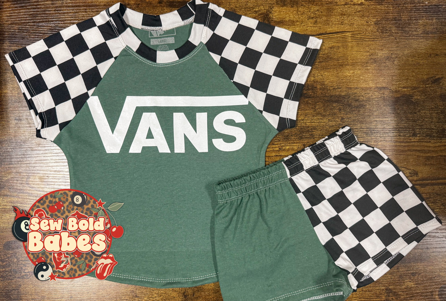 18/24 Vans Raglan & Comfy Shorts