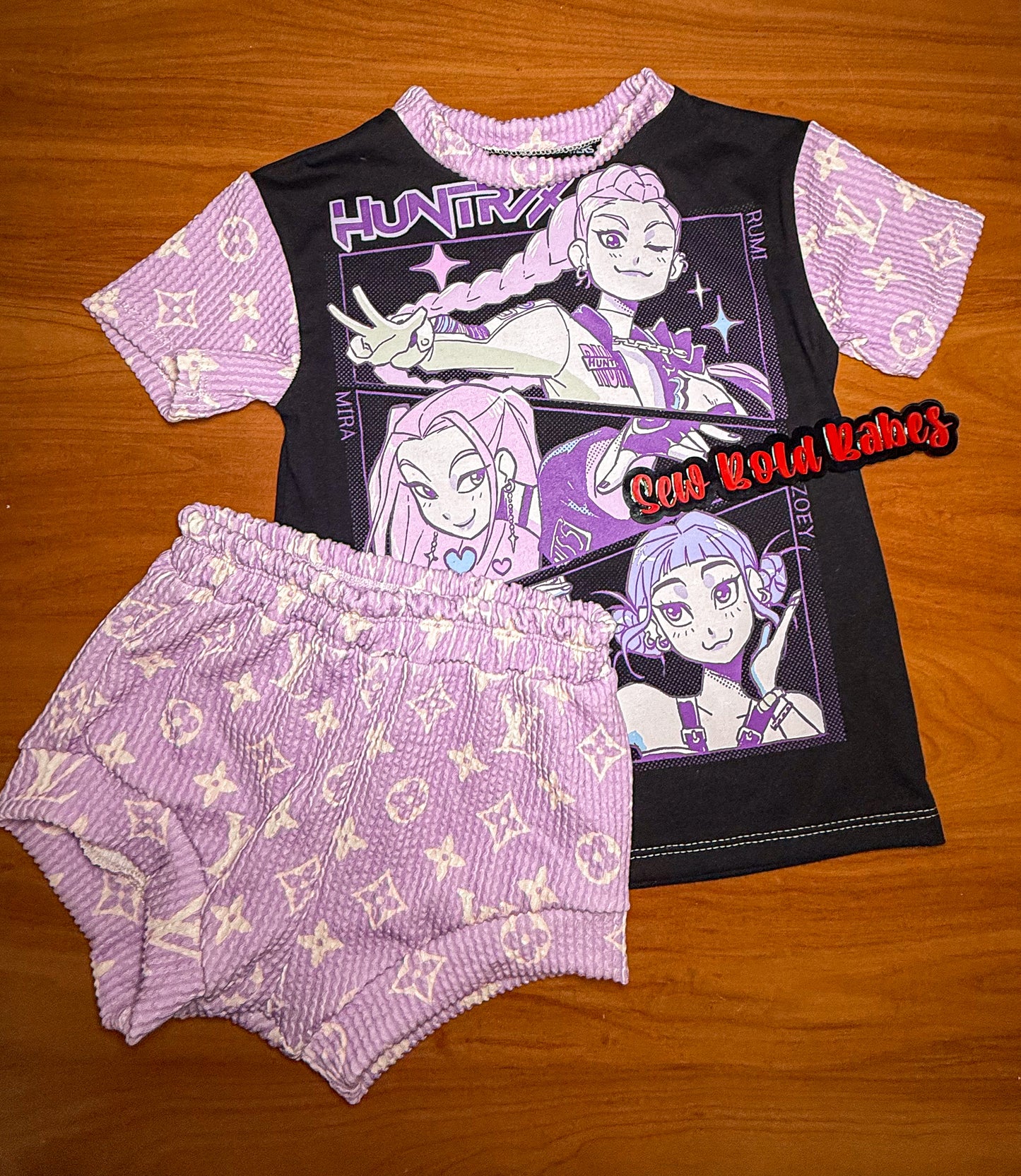 2T KPOP Lounge Tee & Shorties